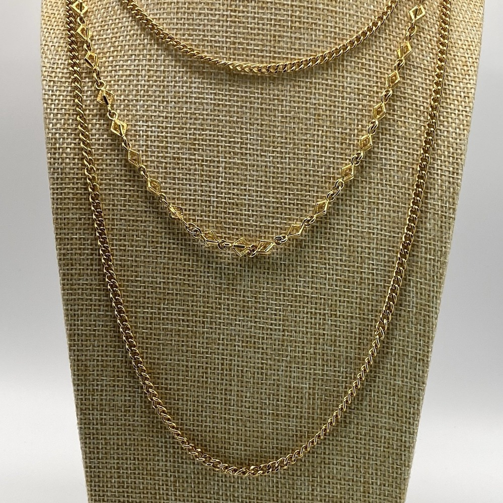 Unsigned Gold Tone 3 Strand Necklace Vintage Diamond Shape 17in
